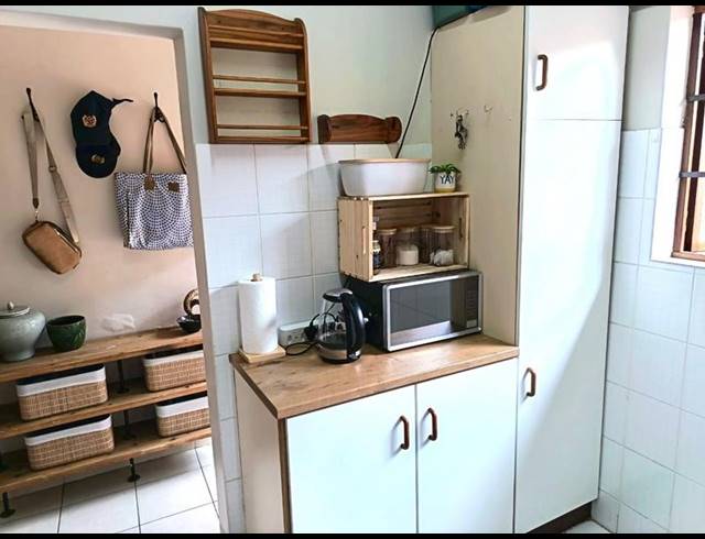 2 BEDROOM TOWNHOUSE FOR SALE IN MONTROSE